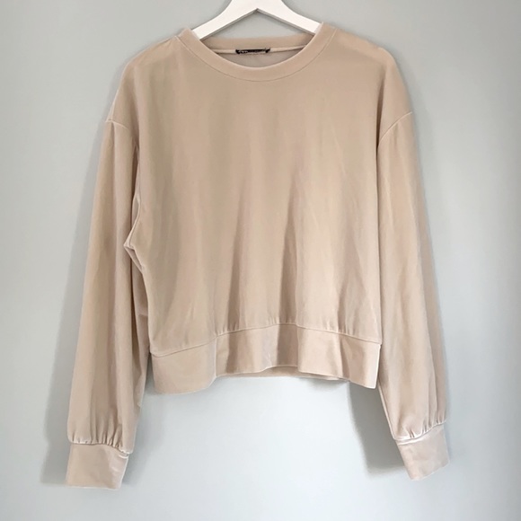 Velour top - Picture 4 of 10